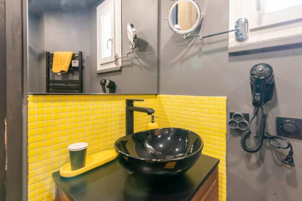 Black & Y'Hello T2 : Wifi/Parking/ 5' Centre-Ville Angoulême Zewnętrze zdjęcie